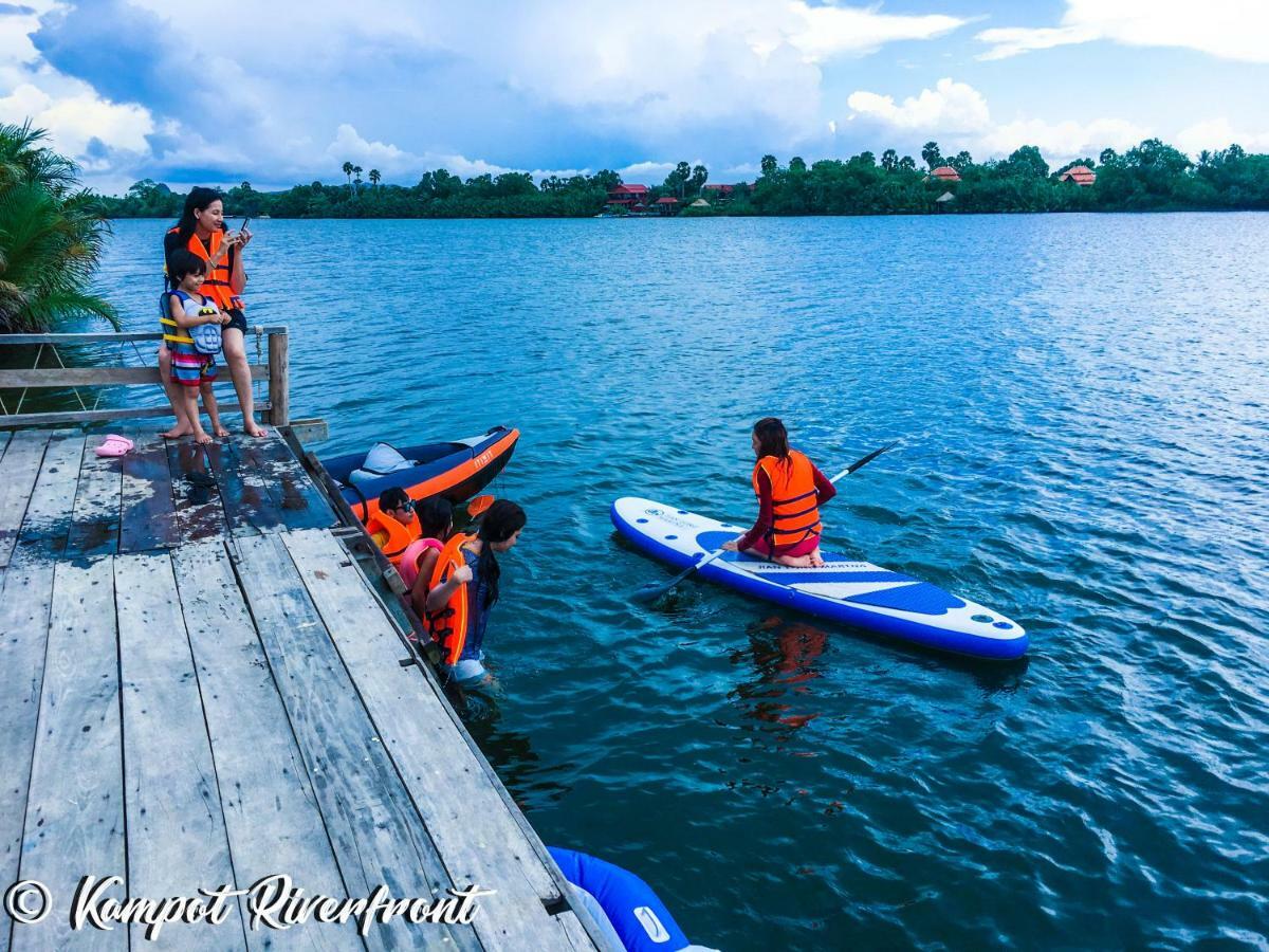 Kampot Riverfront Boutique Exterior photo